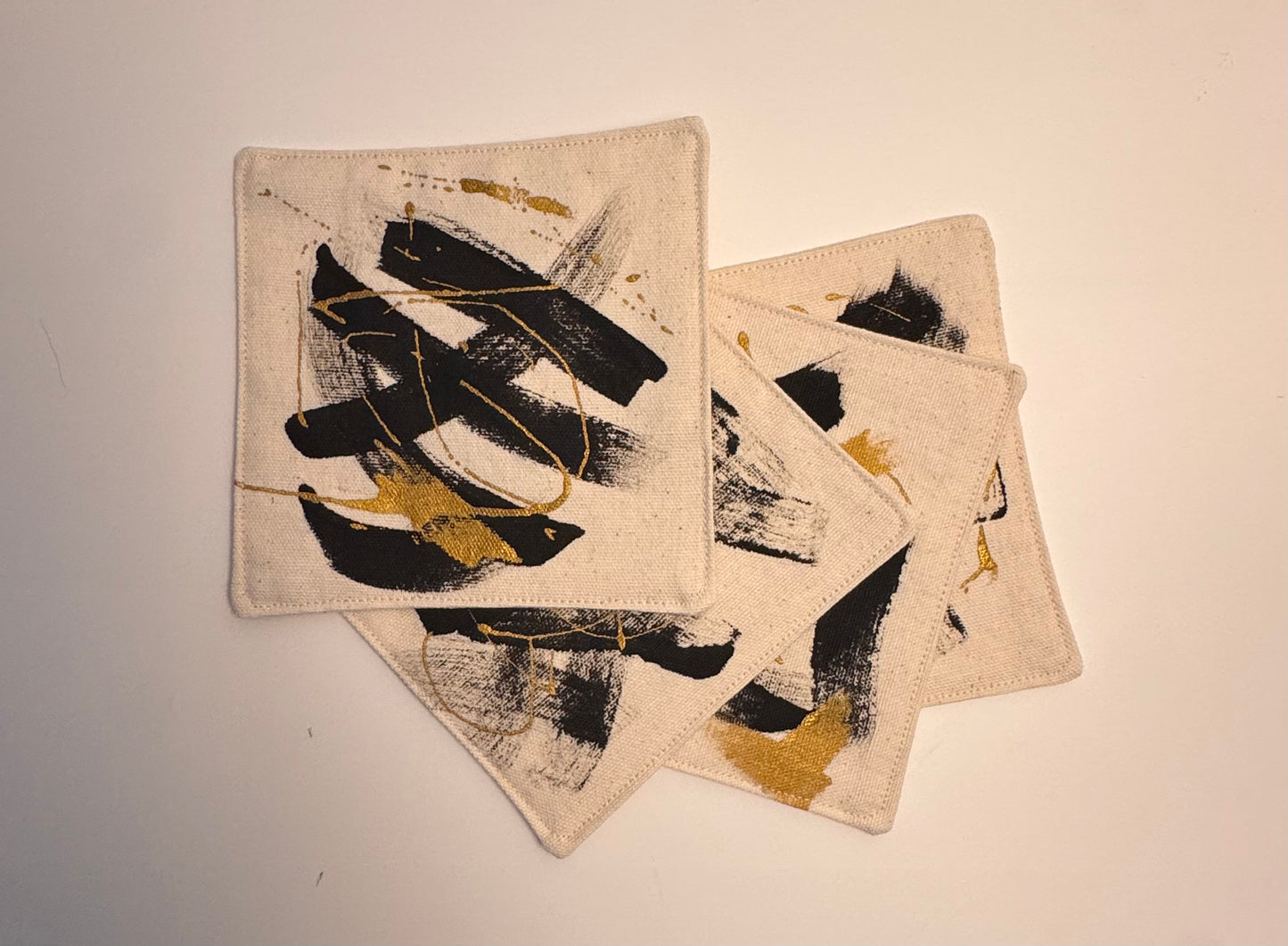 Pinceladas Coasters — Black & Gold
