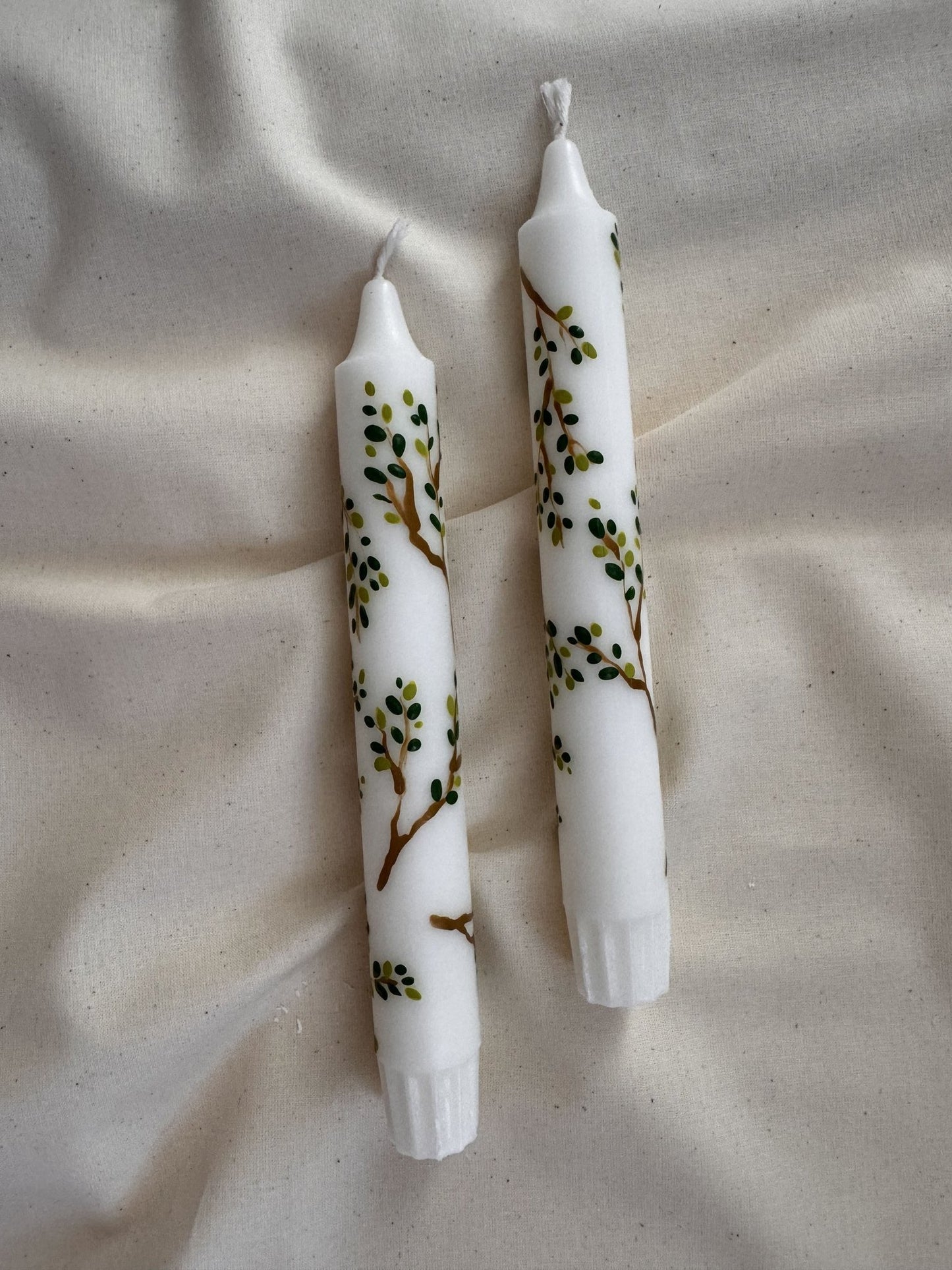 Ramitas Verdes Hand-Painted Tapers — Berenice Macal Home