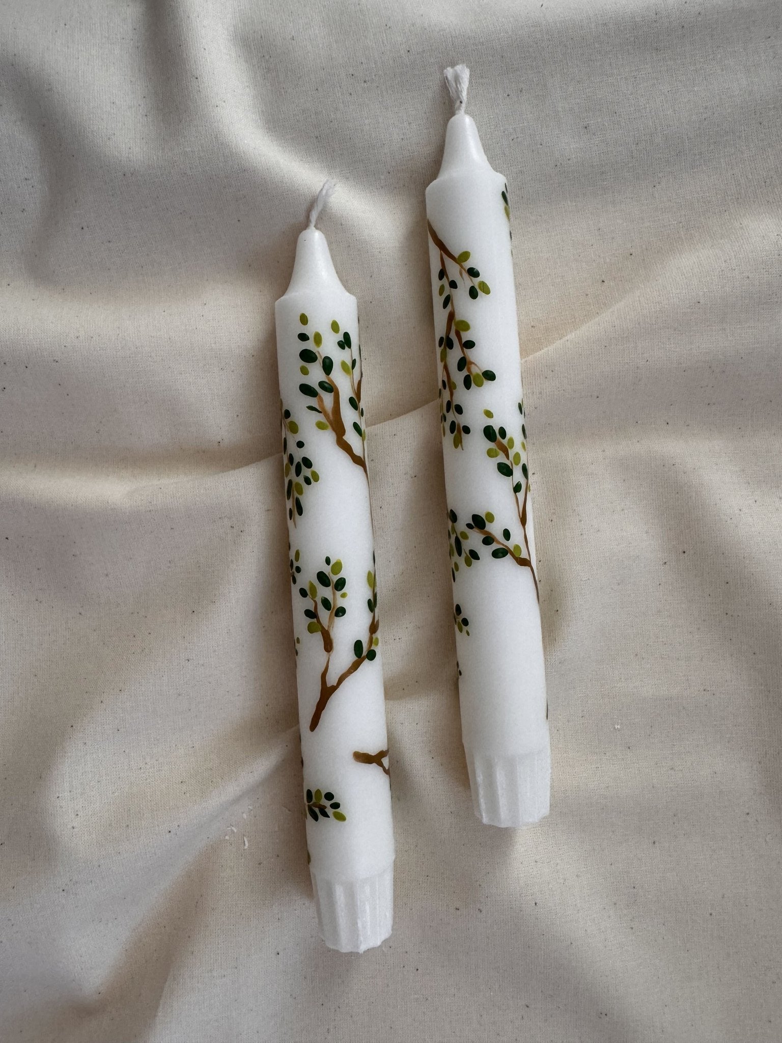 Ramitas Verdes Hand-Painted Tapers — Berenice Macal Home